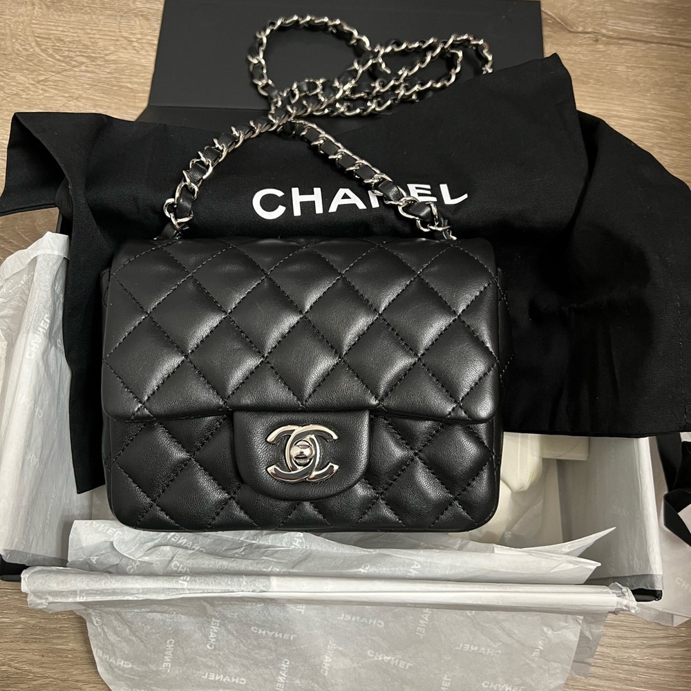 CHANEL BLACK CLASSIC QUILTED LAMBSKIN SQUARE MINI FLAP SILVER HARDWARE